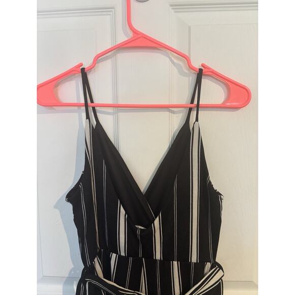 IRIS Jumpsuit Size Small Vertical Stripes Spaghetti Straps Waist Tie Wide Leg - Picture 4 of 7